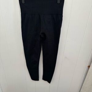 HALARA Black Leggings